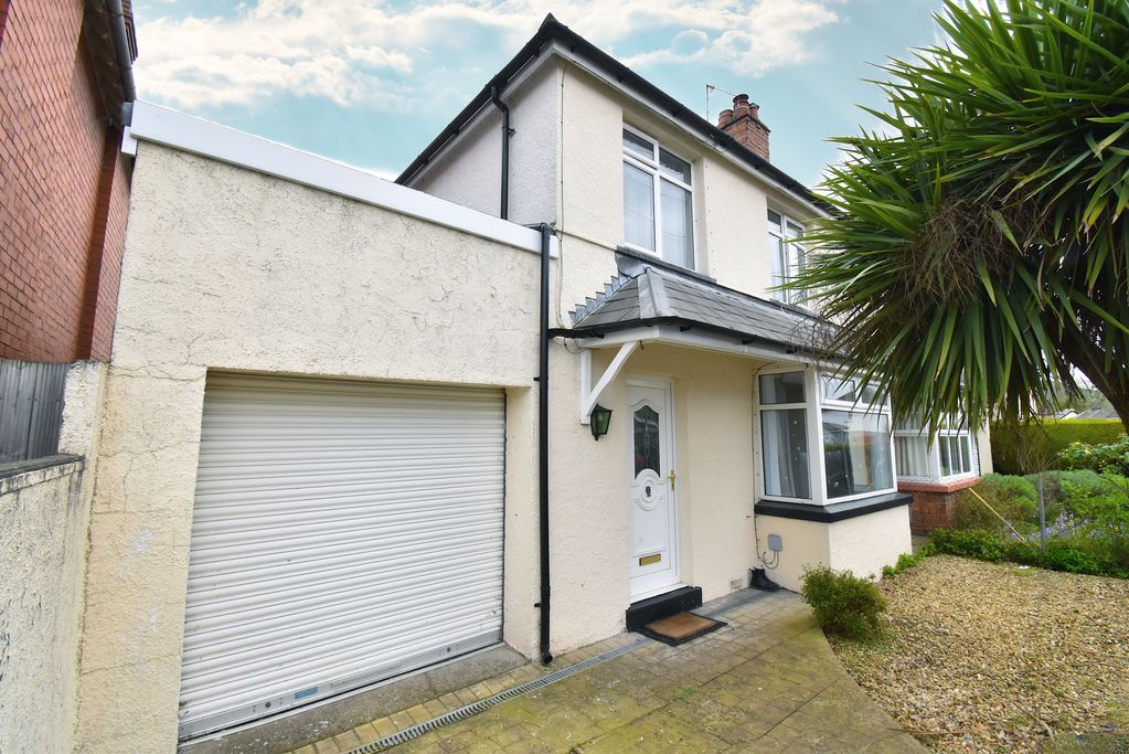 Front Elevation and Garage- click for photo gallery